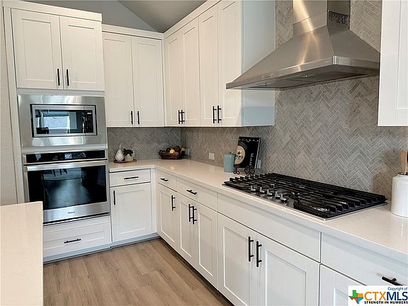 5th image of 1186 Thicket Ln