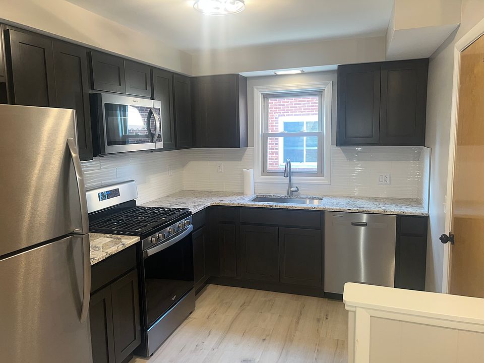 Kitchen with Appliances