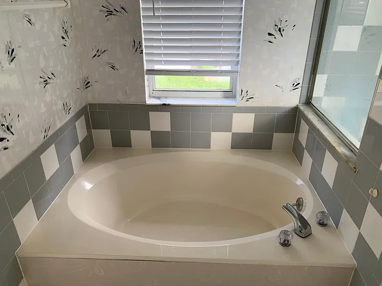 138 Barrington Dr — Photo 20