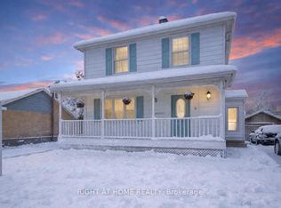 44 Newton St, Barrie, ON L4M 3N5