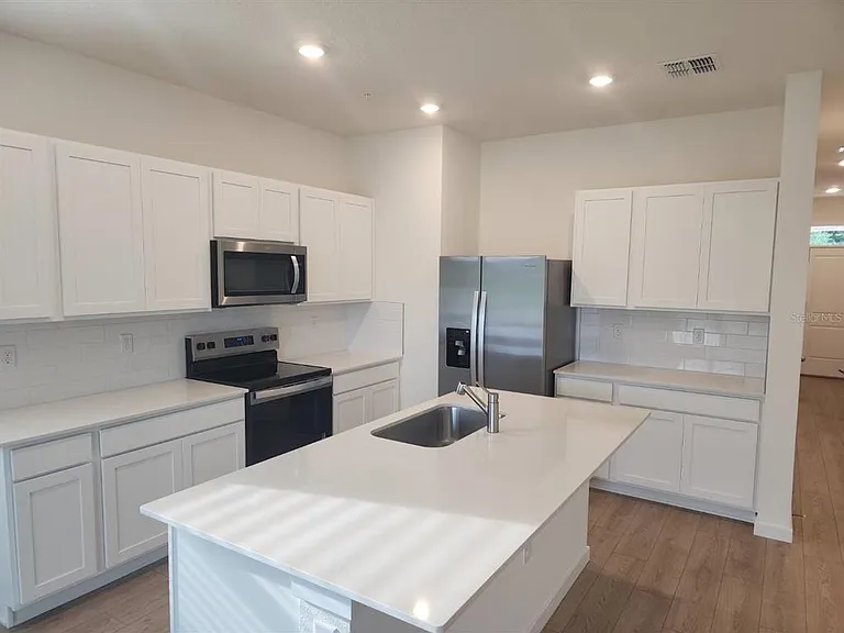 3371 Chroma St — Photo 3