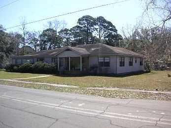 1st image of 262 The Prado St
