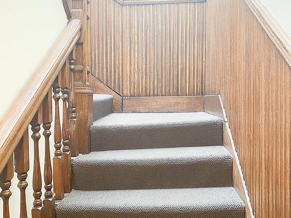 2nd image of 2634 N Clark St #611-1