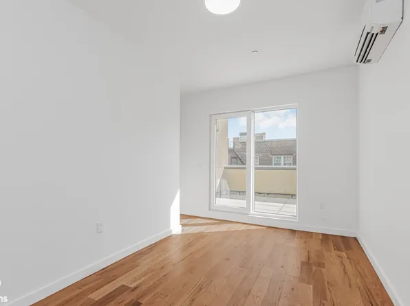 205 Cabrini Boulevard image 6 of 22