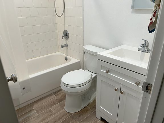 2nd image of 3503 Clairemont Mesa Blvd