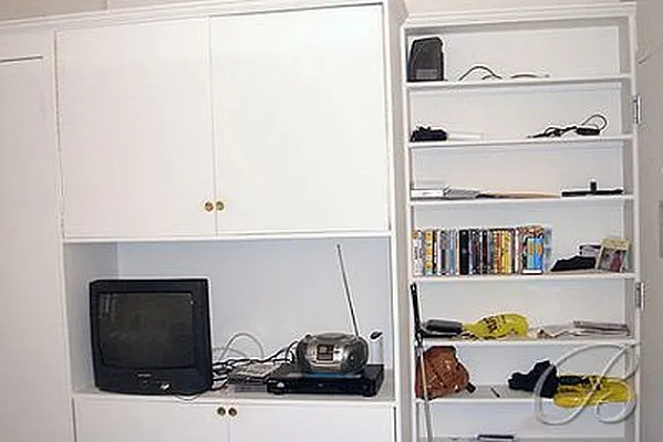 Rented by Bellmarc Realty | media 1