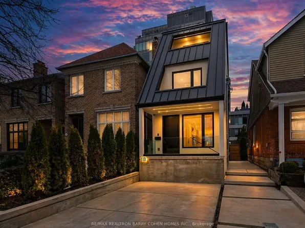 110 Banff Rd, Toronto, ON M4P 2P5