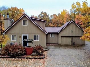 108 Deerwood Ct, Roscommon, MI 48653