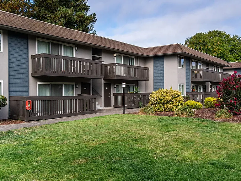 Wyndover Apartment Homes — Photo 10