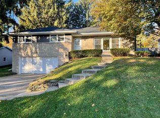 627 Piccadilly Rd, Kalamazoo, MI 49006