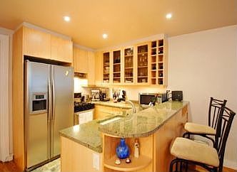 2nd image of 267 E 7th St APT 1