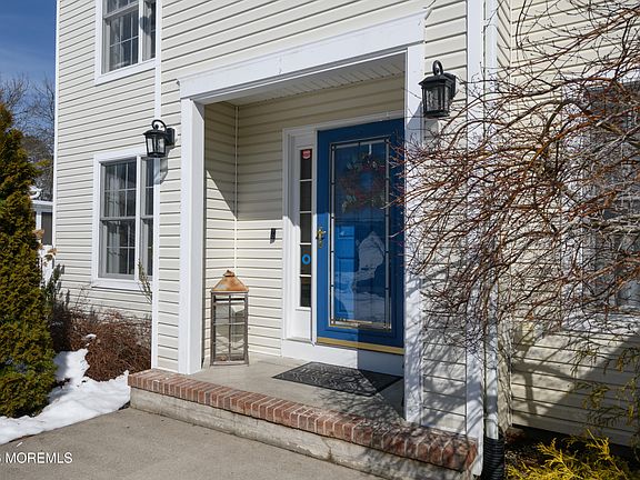 4th image of 248 Compass Road