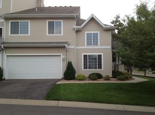490 Willoughby Way W, Minnetonka, MN 55305