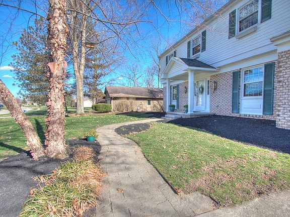 4th image of 945 Villandry Dr