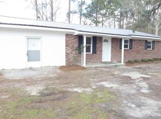 21 Cook St NW, Baxley, GA 31513
