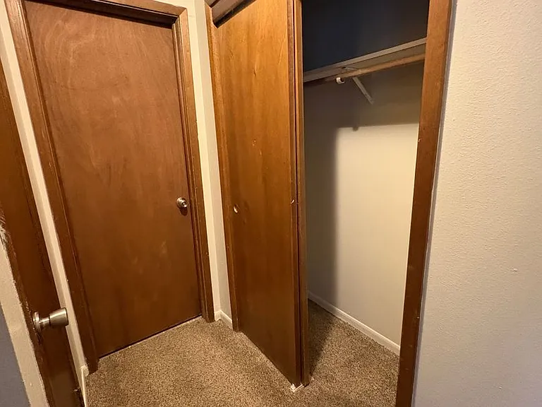 1 bed, 1 bath - $695/month — Photo 15