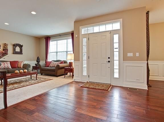 3rd image of 7216 Daybreak Ln