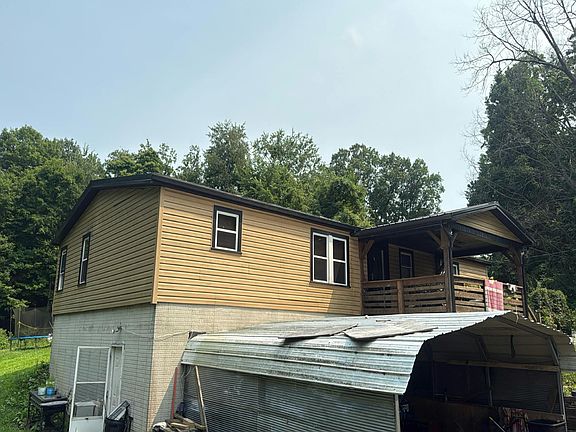 3rd image of 185 Valley View Dr SE
