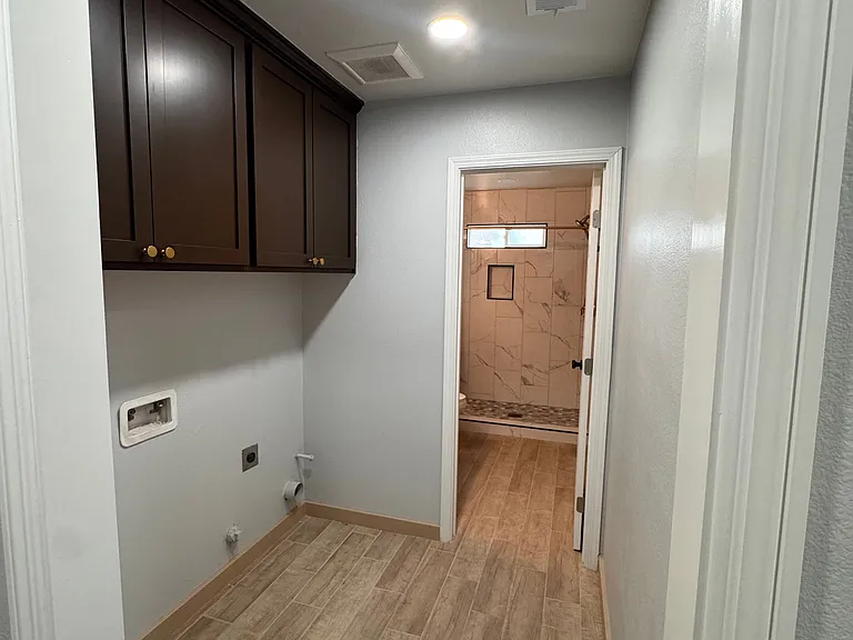 3874 E Ashlan Ave — Photo 19