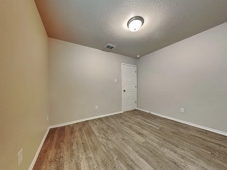 12920 Cicely Ct — Photo 14