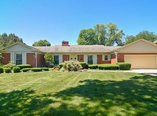 848 S Belmont Ave, Arlington Heights, IL 60005