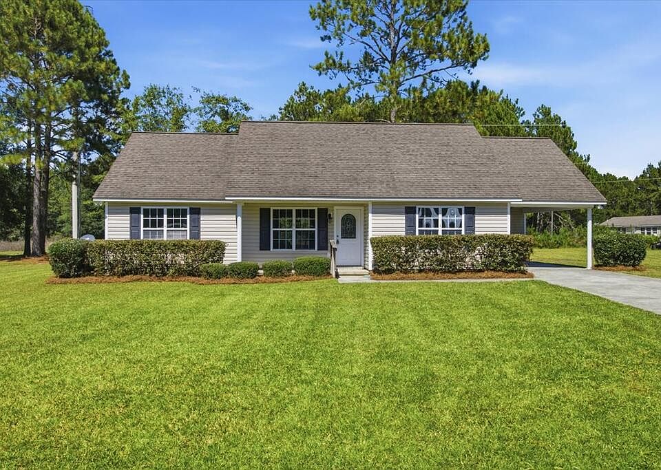 1st image of 207 Greenbriar Cir