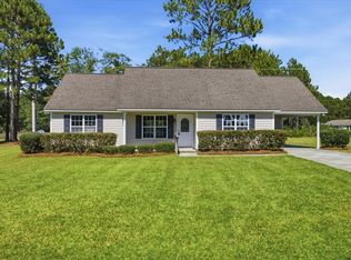 207 Greenbriar Cir, Ocilla, GA 31774