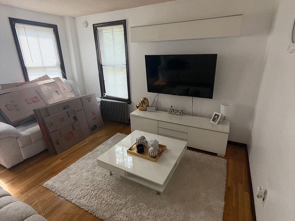 1st image of 12 Chubbuck St #1