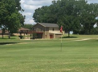 160 Hogan Dr, Comanche, TX 76442