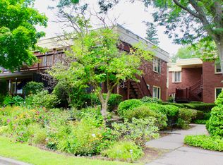 1 Colt Rd APT 3, Pittsfield, MA 01201