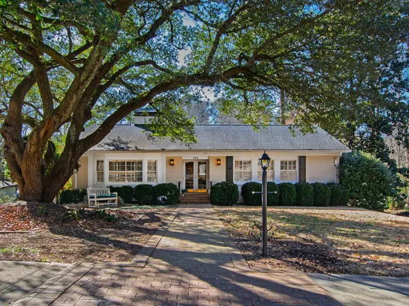 114 E Drewry Ln, Raleigh, NC 27609