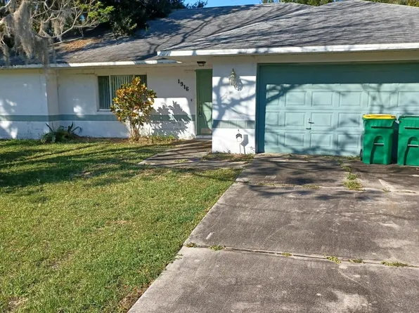 1916 Sun Valley St, Titusville, FL 32780