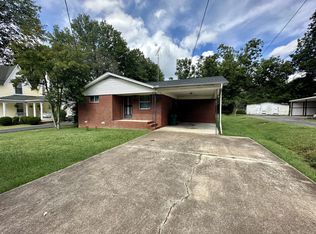 359 Knox St, Huntingdon, TN 38344