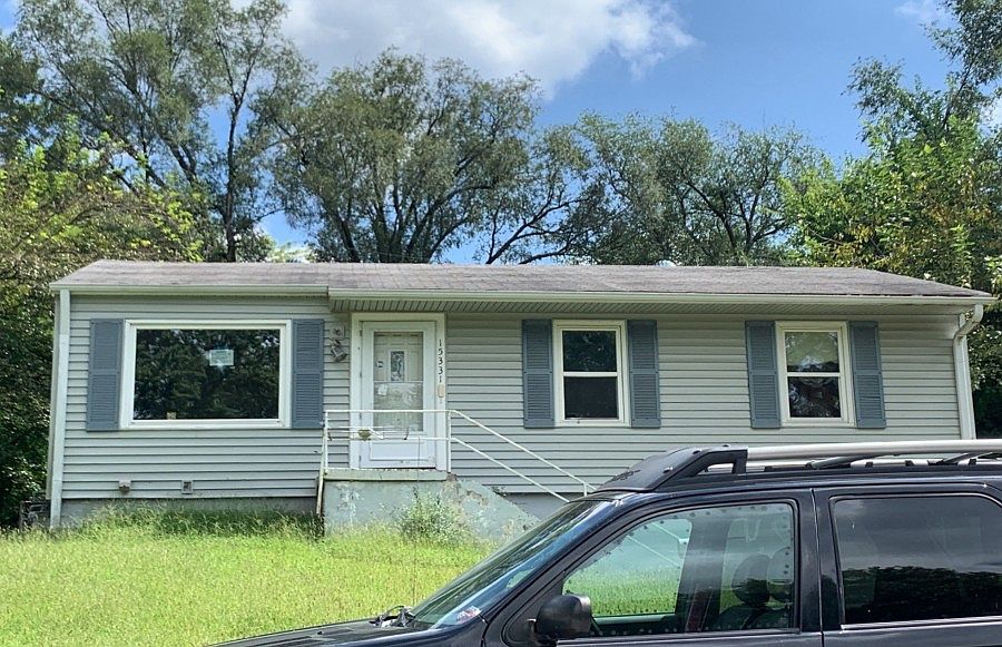 1st image of 15331 Fuller Ave