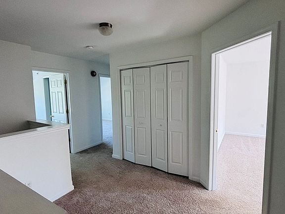 4th image of 1011 King Way