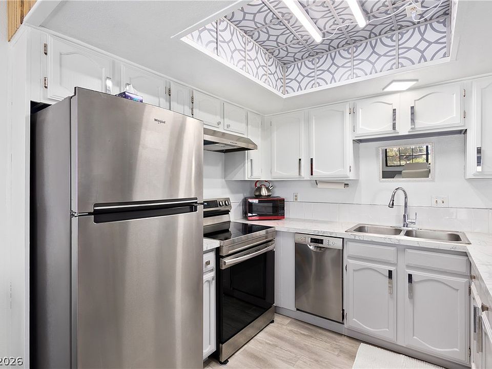 1st image of 4291 Sanderling Cir Unit 124