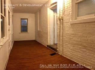 9642 S Escanaba Ave #1, Chicago, IL 60617