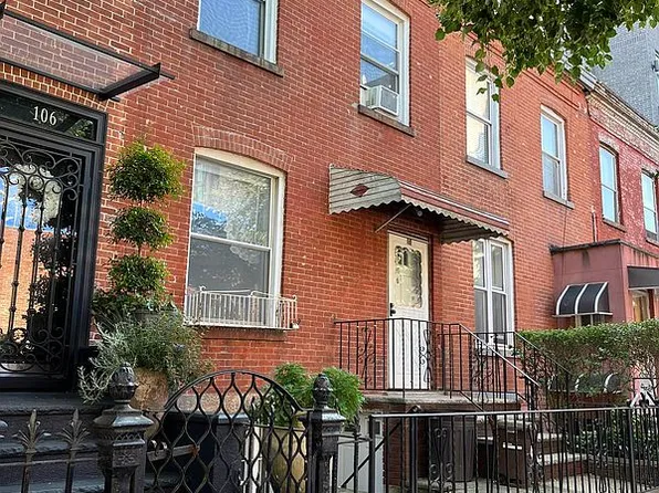 104 N 9th St, Brooklyn, NY 11249