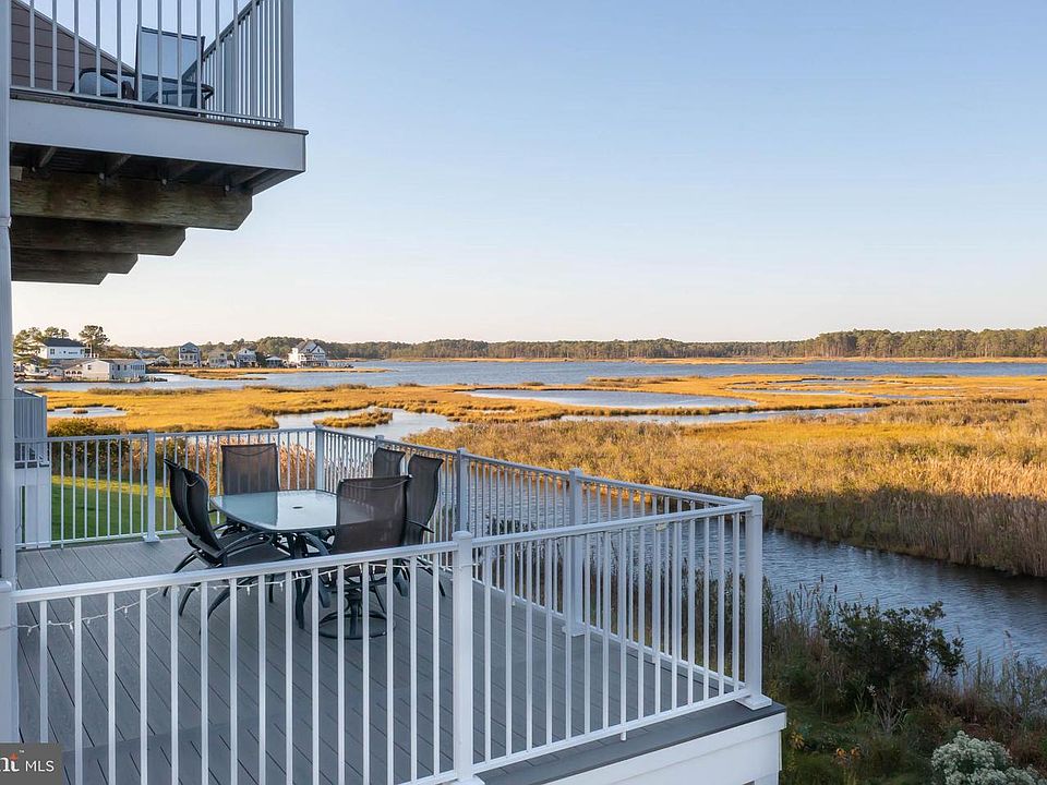 1st image of 38178 Dockside Dr APT 1262