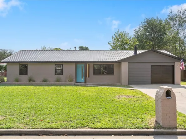 705 Buford St, Springdale, AR 72762