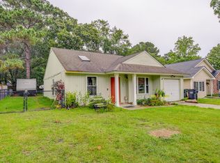 141 Manchester Rd, Summerville, SC 29486