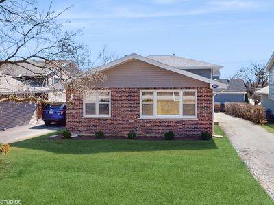 26W471 Harrison Ave, Winfield, IL, 60190