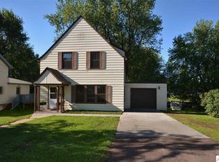 44 Calvary Rd, Duluth, MN 55803