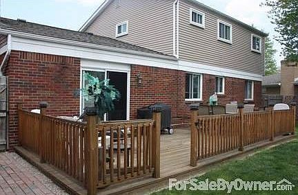 Deck : New in 2011