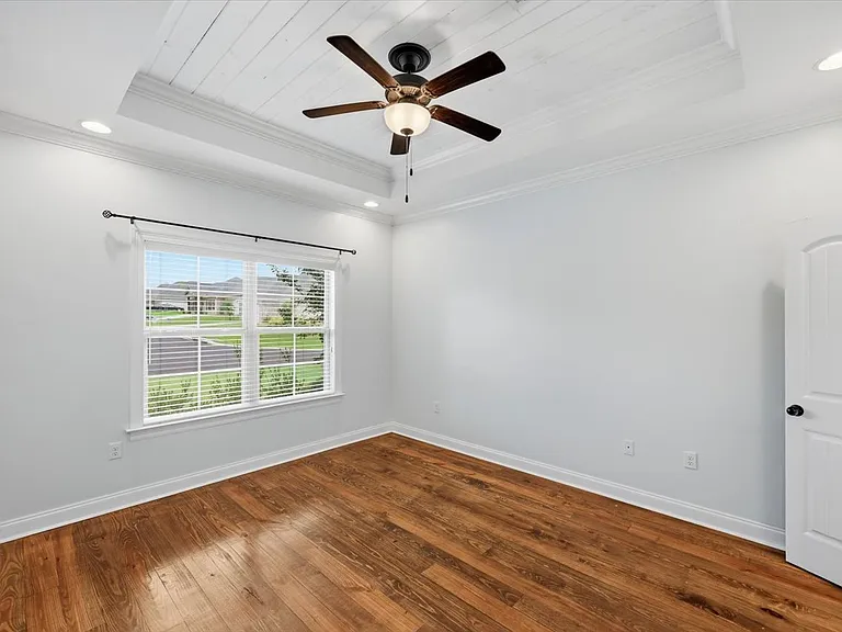 917 Willow Grande Cir — Photo 17