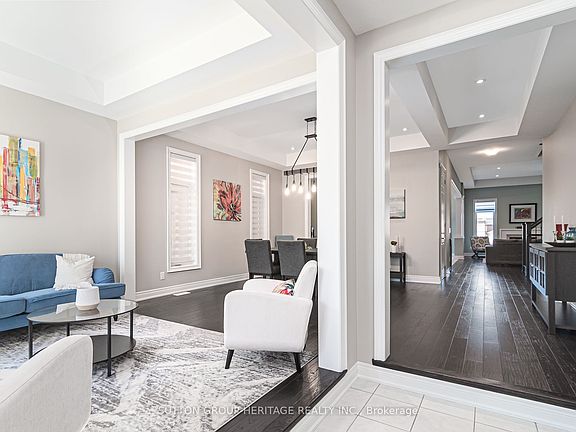 4th image of 10 Beaverdams Dr