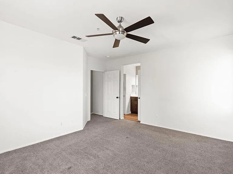 26137 Oakcreek Union Dr #C — Photo 12