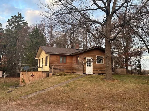 15422 West Hospital Road, Hayward, WI 54843