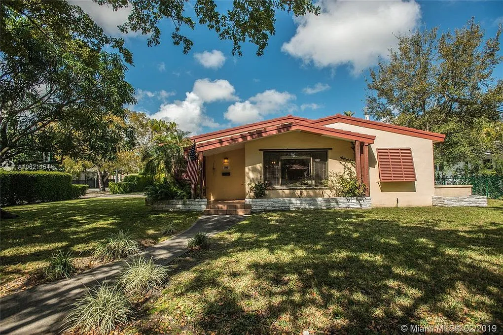 4 bed, 1897 sqft, $6,500 — Photo 4