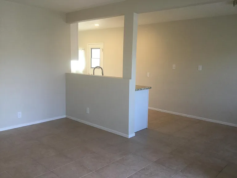 8856 Hoffman St — Photo 7